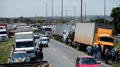 caminhoneiros.jpg