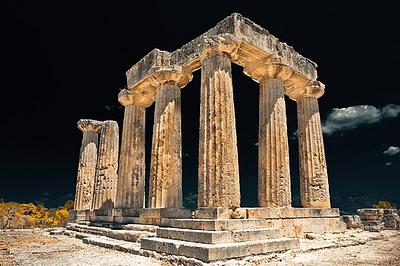 Greece-Ancient-Corinto-Temple-of-Apollo-Flickr-Pinox67-.jpg