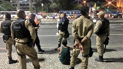 policiario.jpeg