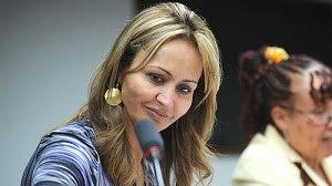jaquelineroriz-300x168.jpg