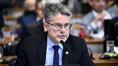 alessandro-vieira.jpg