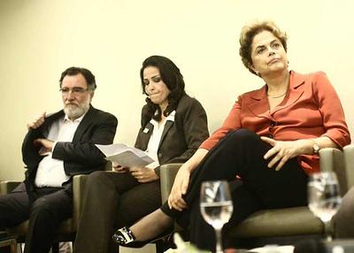 dilma-bh1.jpg