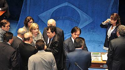 Senado1-abr2.jpg