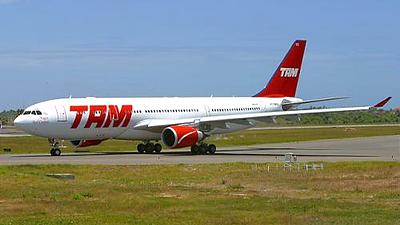 a330+tam.jpg