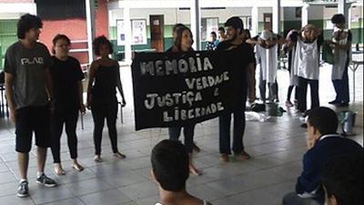 escolas2.jpg