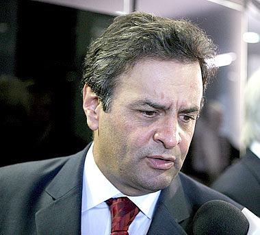 aecioconversa1.jpg