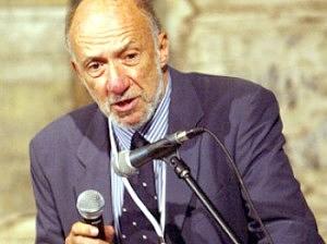 richardfalk-300x224.jpg