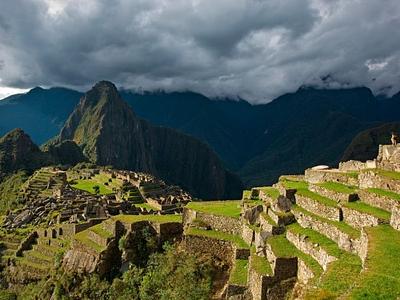 machu-picchu-peru-2_33030_990x742-e1302268277387.jpg