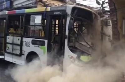 acidenterioonibus1.jpg
