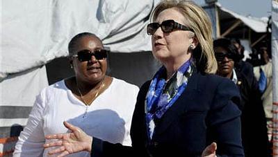 hillaryhaitijpg.jpg