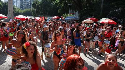 calorriocarnavalsaude.jpg