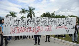 916108-copa_protesto_granja-crumari_1.jpg