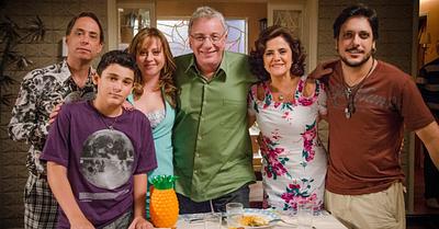 13mar2013-nova-temporada-de-a-grande-familia-estreia-na-primeira-semana-de-abril-da-globo-1364511816898_956x500.jpg