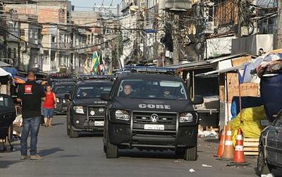 policiamarerio.jpg