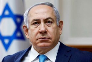 Premiê israelense, Netanyahu responde a um processo por corrupção