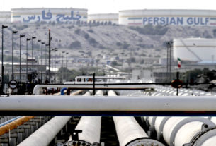 O irã construiu complexos petrolíferos gigantescos, para atender à produção do país