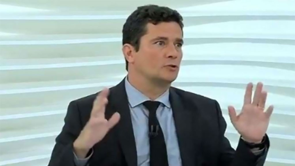 O ministro Sérgio Moro se esquivou das perguntas mais polêmicas, com um discurso pré-ensaiado, que repetiu à exaustão