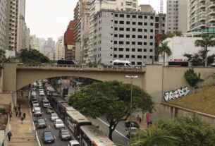 Rodízio de veículos volta a partir desta segunda-feira em São Paulo