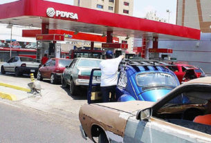 O litro da gasolina, na Venezuela, chega a ultrapassar os US$ 4 em algumas cidades