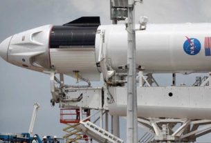 Os últimos preparativos estão em andamento para a empresa privada de Elon Musk, Space X, repetir a tentativa de lançar dois norte-americanos à órbita