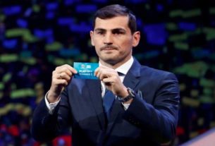 O capitão da seleção da Espanha campeã do mundo, Iker Casillas