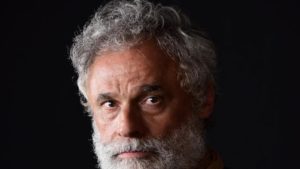 Oscar Magrini vive Noé em "Gênesis"