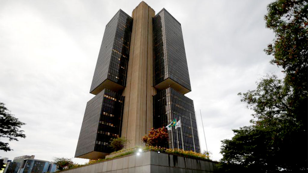 A autoridade monetária brasileira desenha o perfil da inflação brasileiro, agora, em um único cenário