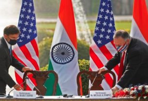 Secretário de Estado dos EUA, Mike Pompeo, e secretário de Defesa do país, Mark Esper, durante visita à Índia