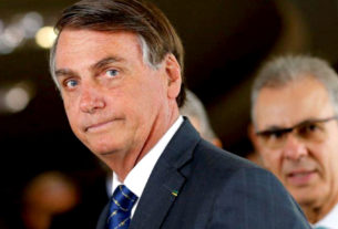Bolsonaro e o ministro das Minas e Energia, Bento Albuquerque, levaram quatro dias para conter um apagão