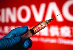 Vacina da Sinovac está em testes da fase três, a última fase antes da aprovação