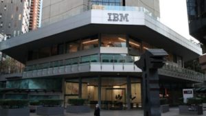 Vista da fachada do prédio da IBM na Austrália