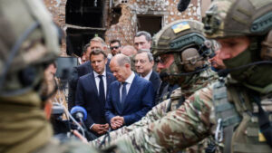 Líderes europeus visitam kiev